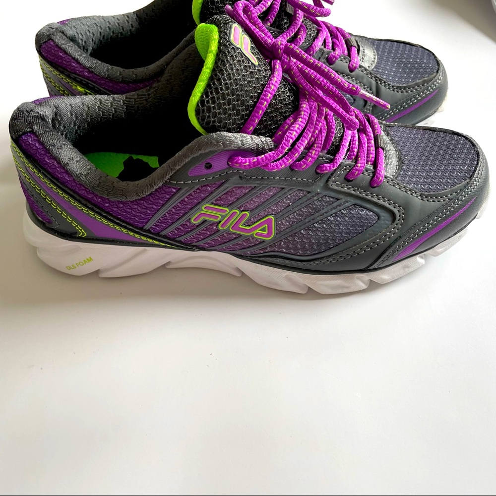 Fila Cool Max sneakers worn once size 8 gray, purple & lime green